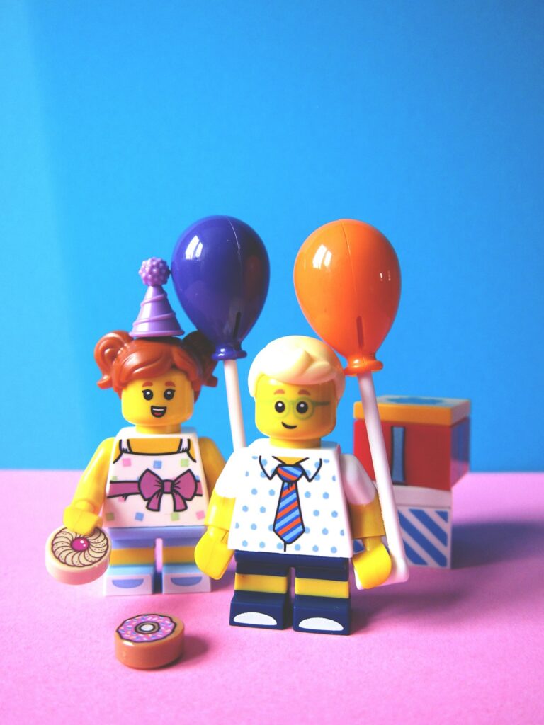 REGALOS ÚNICOS CON FIGURAS PERSONALIZADA