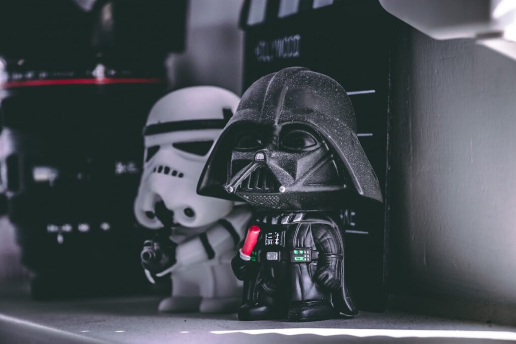 FIGURAS DE FRANQUICIAS ICÓNICAS: STAR WA